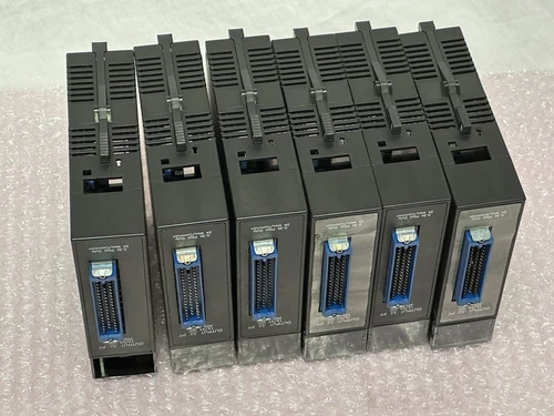 6 - Fanuc IC693MDL751CA Output Module 12/24VDC 32PT POS