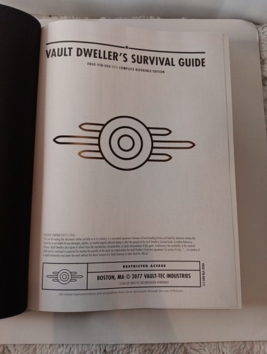 Fallout 4 Vault Dweller's Survival Guide Collector's Book Only - Picture 3 of 7