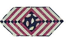 HANDMADE PATCHWORK QUILTED TABLE RUNNER Baking Days Pies 38"x17.5" Stunning
