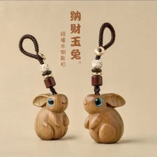 2Pc Green Sandalwood Rabbit Car Keychain Pendant Natal Year Zodiac Rabbit