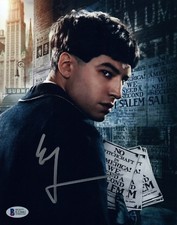 Ezra Miller Signed 8x10 Photo FANTASTIC BEASTS & WHERE TO FIND THEM Beckett COA