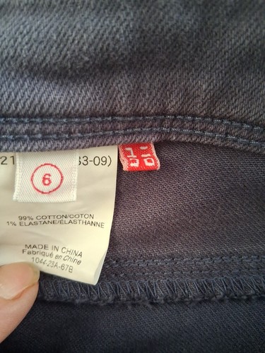 Uniqlo Jeans Women's Size 10 Blue Slim 31"Leg Low Rise Stretch - Picture 6 of 8