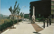 COGGESHALL FOUNTAIN,  FALL RIVER, MASS. POSTCARD