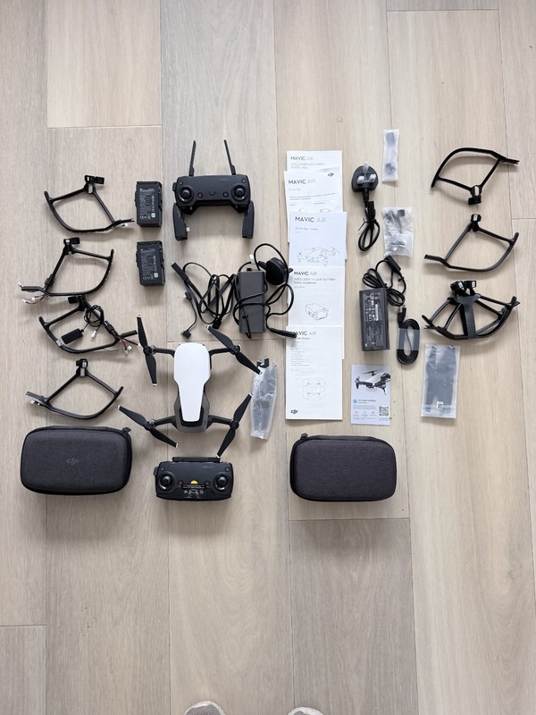 DJI Mavic Air Camera/Video Drone 4k EX CONDITION ARCTIC WHITE Boxed BUNDLE