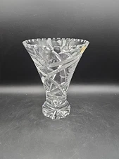 Vintage Lausitzer Glas 24% Lead Crystal Etched Hand Cut Vase German Democratic 