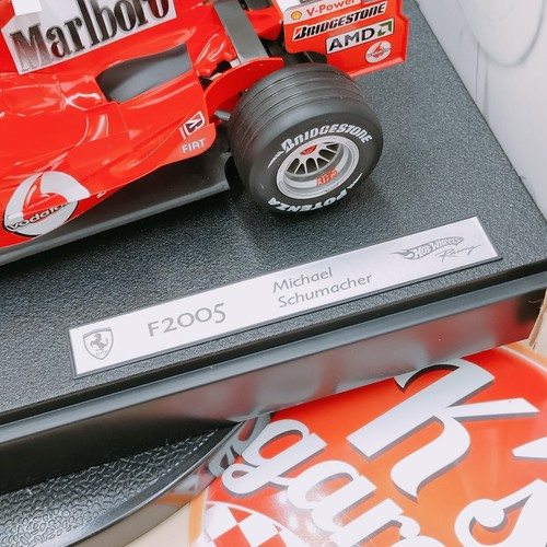 HOT WHEELS Racing 1/18 FERRARI F2005 Michael Schumacher #1 Marlboro G9727 decals - Picture 8 of 22