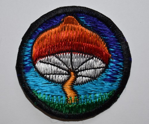 * Sew On Patch * Nepalese Made * 5.8cm * Curvy Mushroom - Purple Blue - Picture 2 of 4