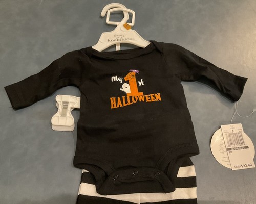 Koalakids Black/White “My 1st Halloween” Two Piece Footed Boy’s Newborn NWT - Picture 3 of 7