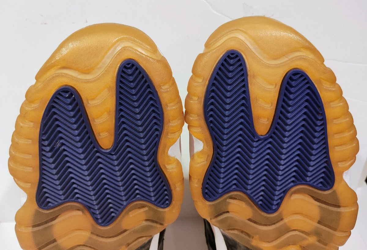 Nike Air Jordan 11 Retro Concord 2000 Gum Sole, 23 Heel Nike Air Jordan 11 Retro Concord 2000 Gum Sole, 23 Heel