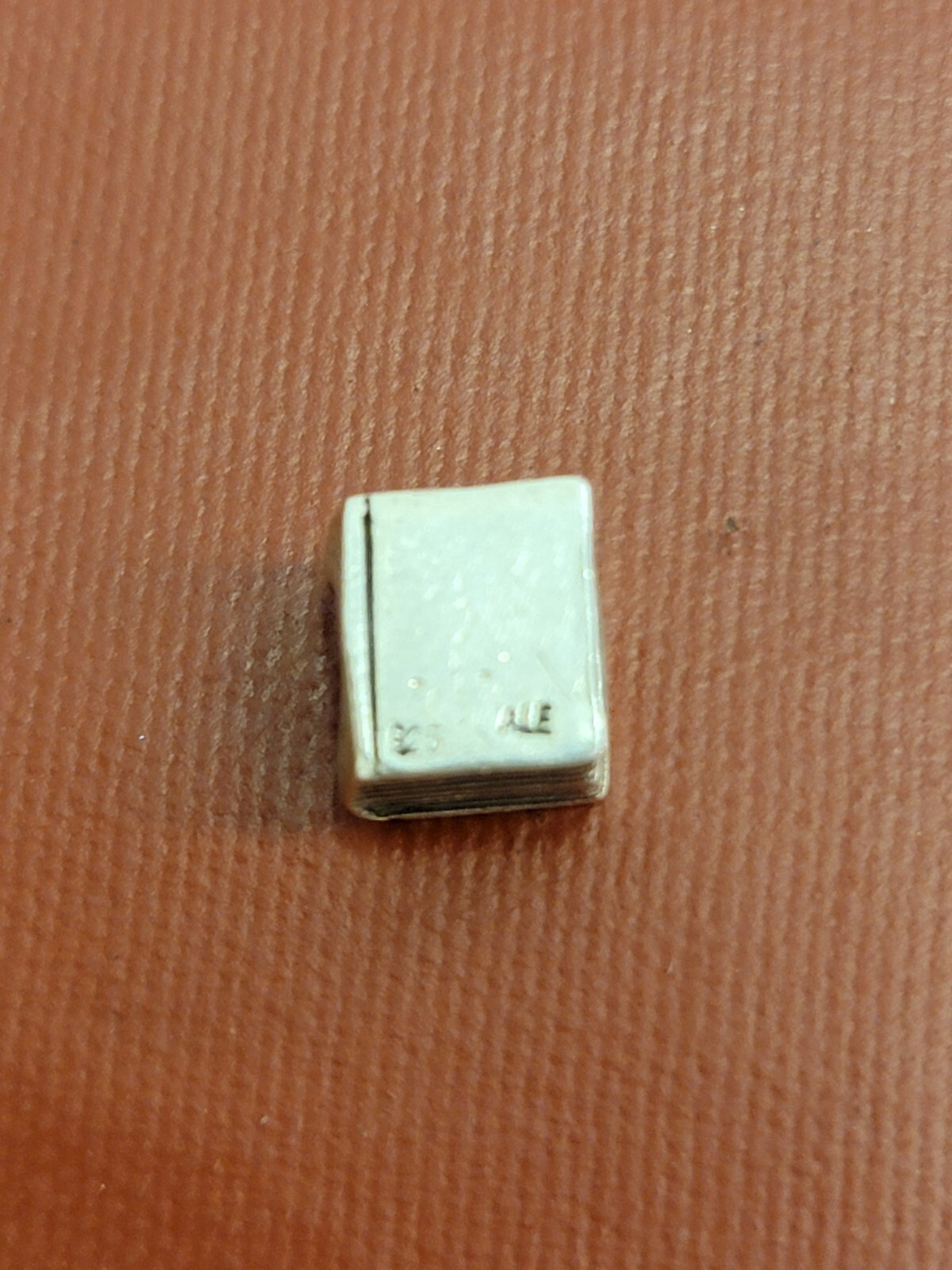 Picture 16 of 24