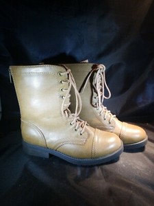 mid calf hiking boots