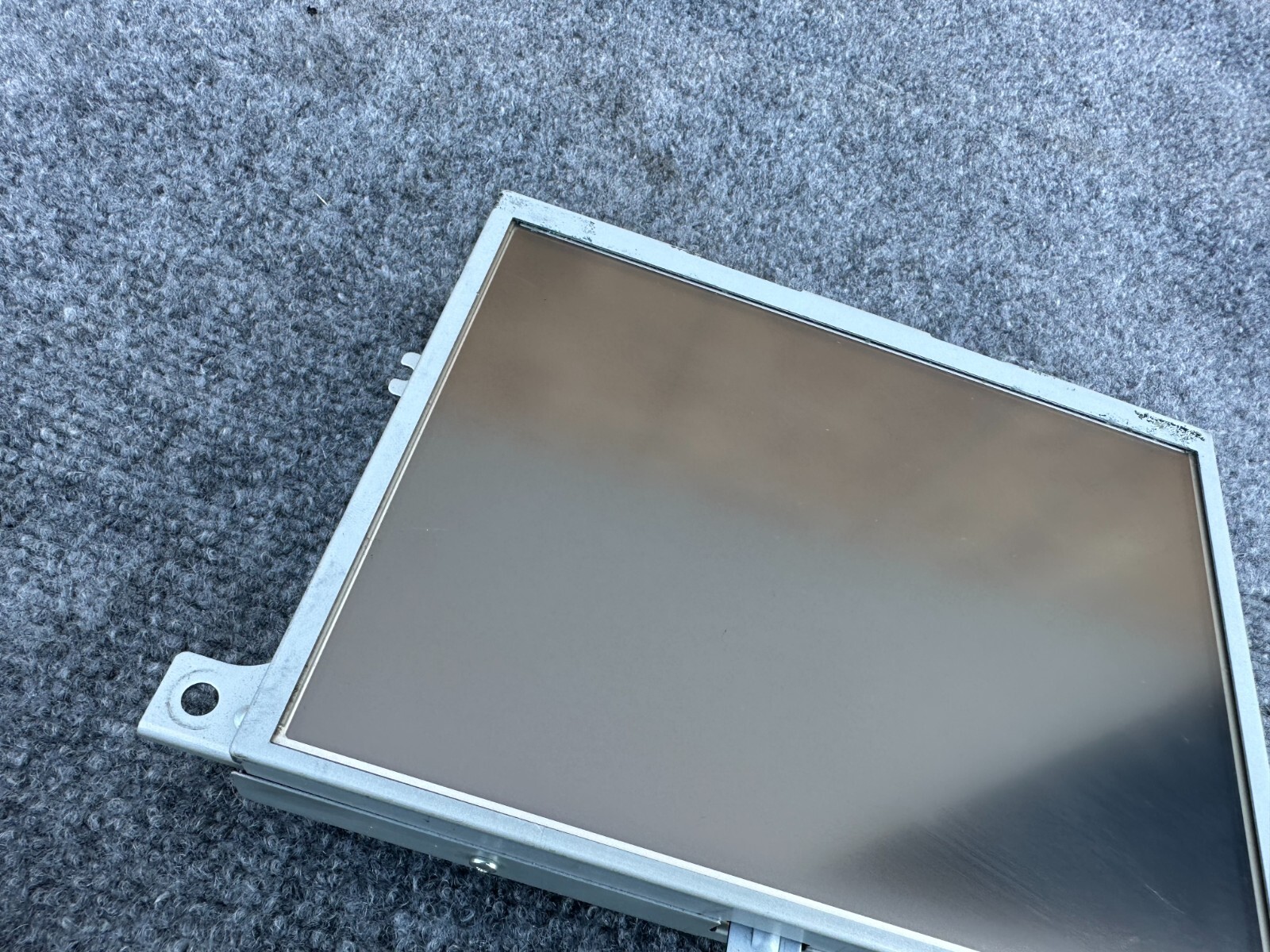 FRONT DISPLAY SCREEN MEDIA HEAD UNIT OEM 14-19 MASERATI GHIBLI S QUATTROPORTE