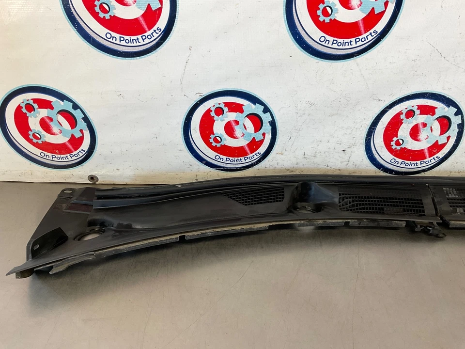 Infiniti G37 2008 conjunto de cubierta de parabrisas OEM 13BI0D3 Foto 2 de 4