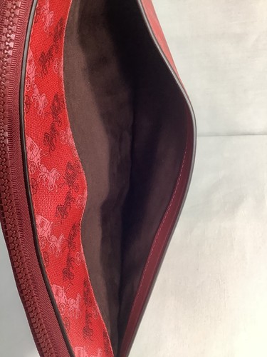 COACH HORSE AND CARRIAGE SIGNATURE RED LAPTOP TABLET - Picture 3 of 10