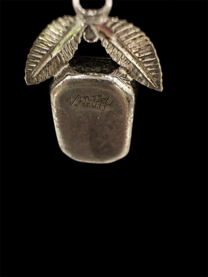 Conjunto de collar y pendientes Van Dell de plata esterlina/925 Foto 2 de 4