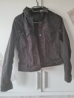 Levi Strauss & Co. Damen Trucker Jeansjacke Schwarz Gr. S Denim Knopf Kurz