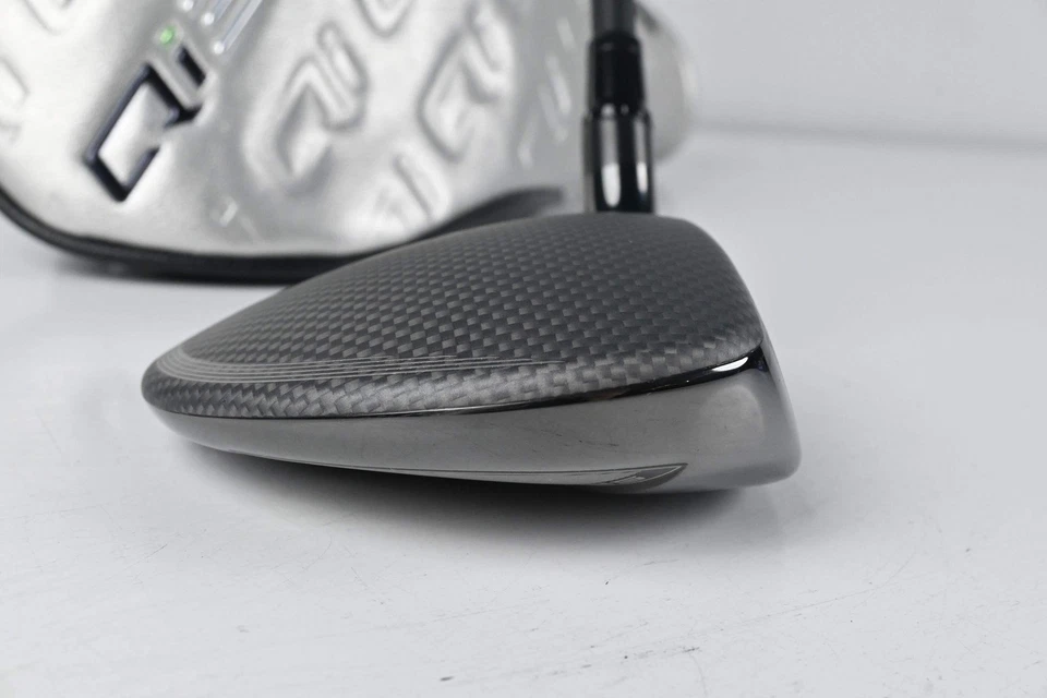 Taylormade Qi35 Max Lite #5 Wood / 18.5 Degree / Senior Flex Vanquish 4 Shaft - Image 3 of 4