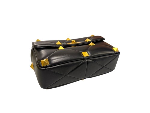 Valentino Garavani Romanstud Large Shoulder Bag Black XW2B0I60 BSF 0NO 122696170 - Afbeelding 4 van 8