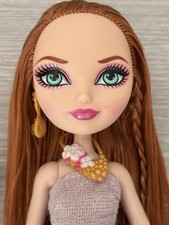 Ever After High Holly O’Hair Signature Doll 2013 Mattel