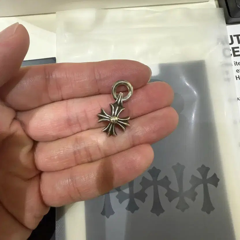 Chrome Hearts CH Plus Pendant, Lightly Used, Jewelry thumbnail 3