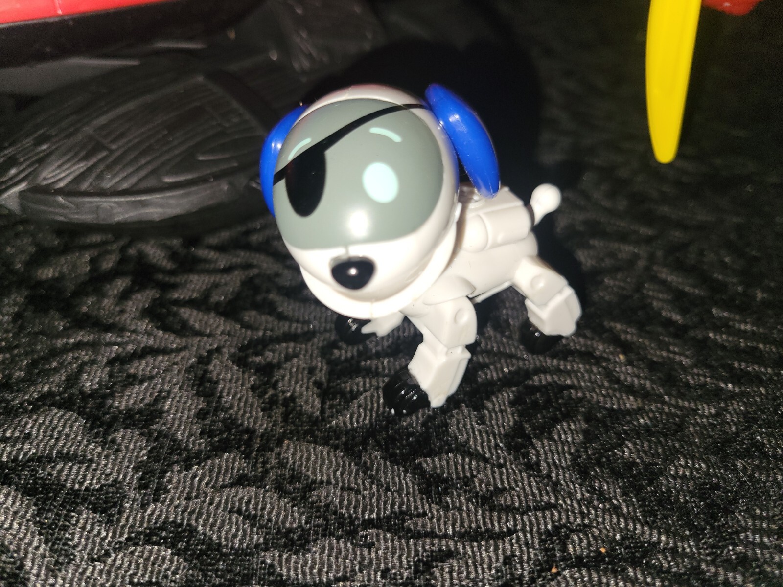 Picture 2 of 5