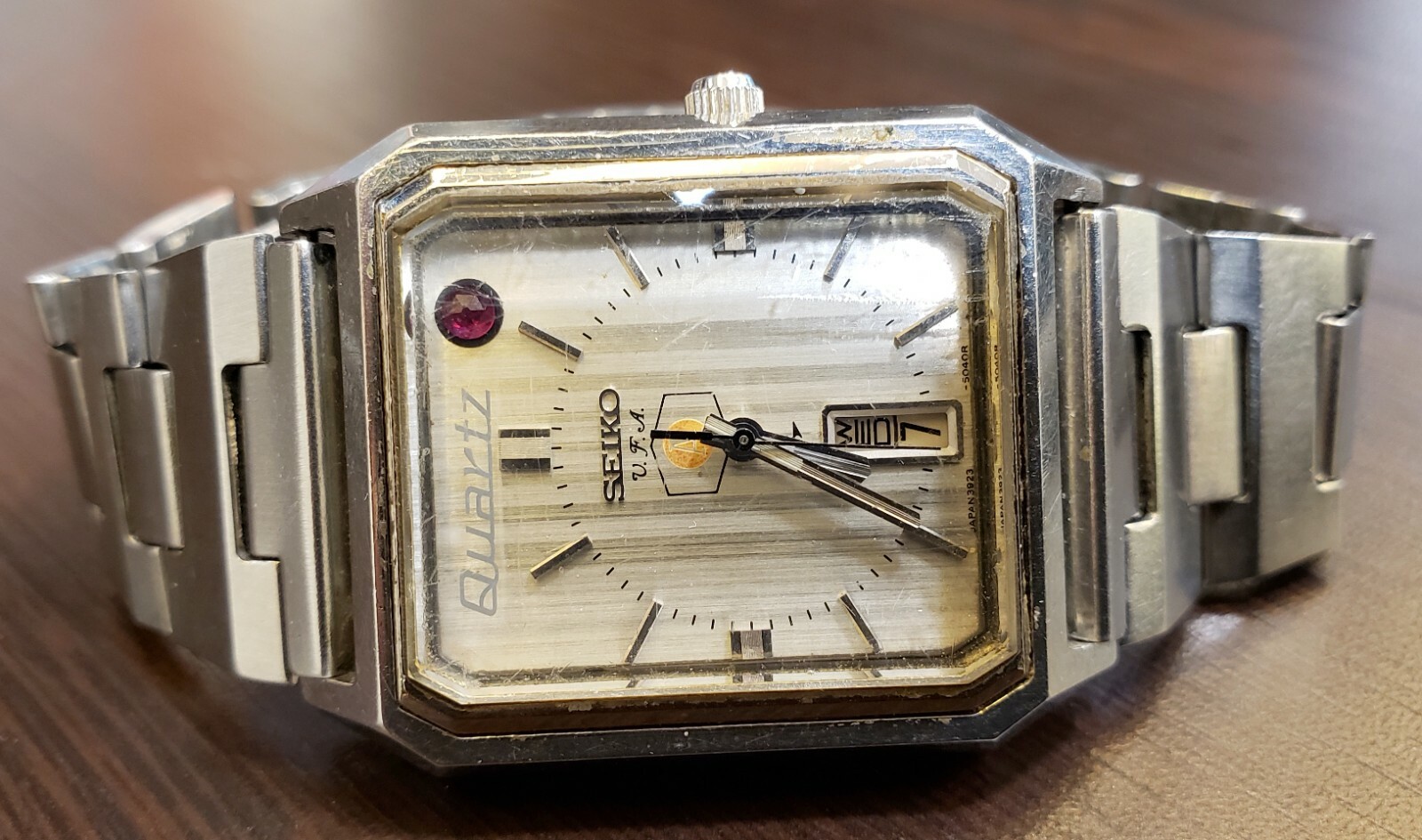 セイコーSEIKO V.F.A 3923-502B VFA SEIKO 腕時計 3923-502B ブラウン