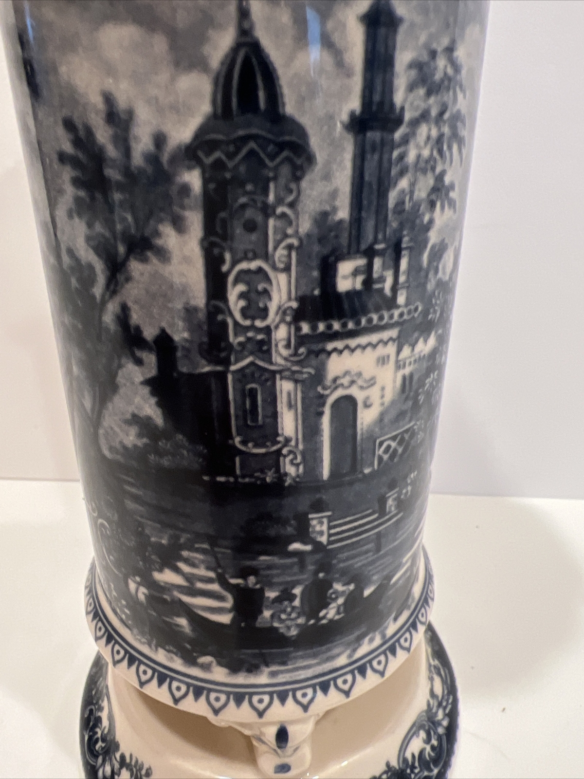 Blue Toile Vase, Italian reproduction of the original English Vase eBay