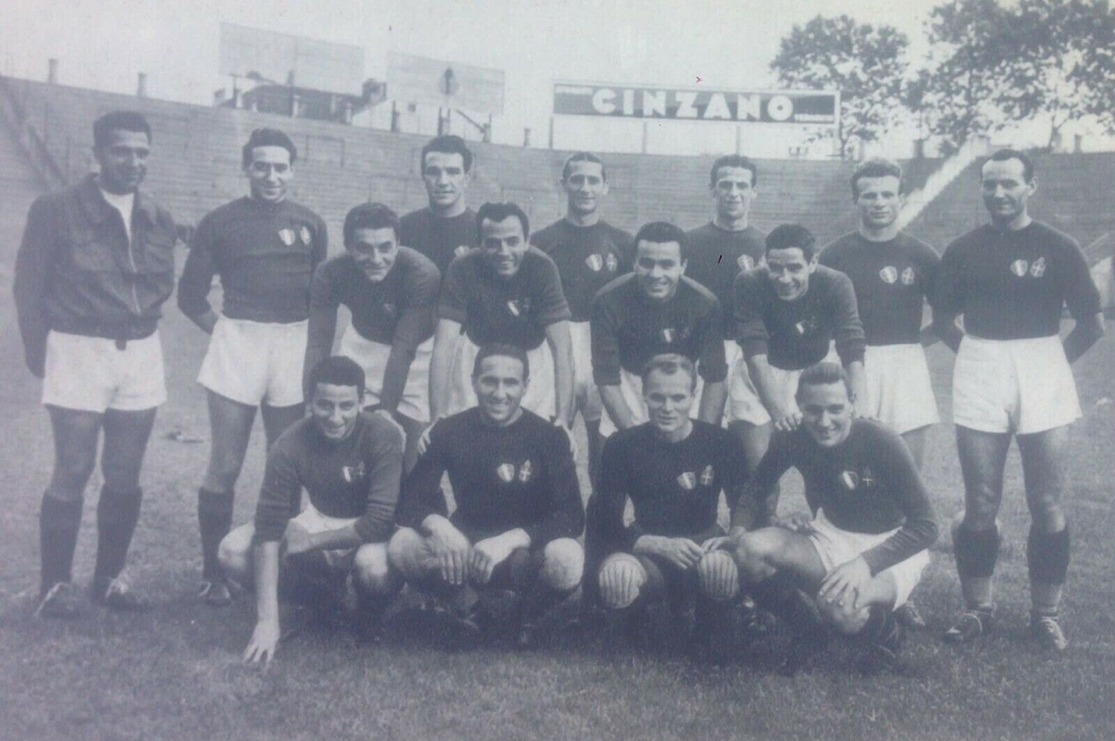 Foto 1 di 3
