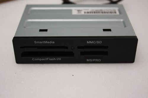Packard Bell iStart 1269 2369 Card Reader GLF-680-070-141 - Picture 1 of 3