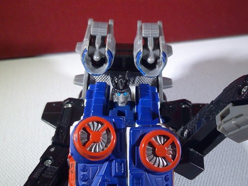 Transformers 2008 -AllSpark Power Target Ex. - Autobot- Scout Class: Storm Surge - Picture 6 of 7