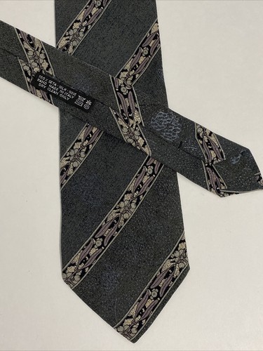 BRIONI ROMA Design Pattern Gray Blue Shine 100% Silk Neck Tie Made In Italy
