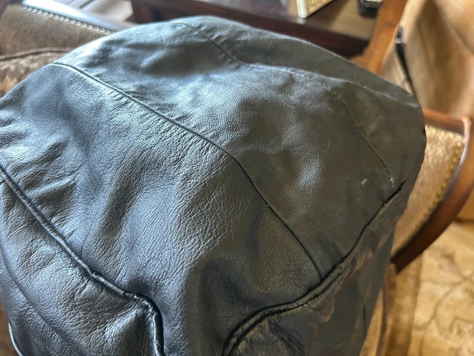 Bolso de Lona Cuero Negro Retazos Viaje Sobre la Cabeza De Colección 27"x12" Hecho en México, $50 Foto 4 de 4