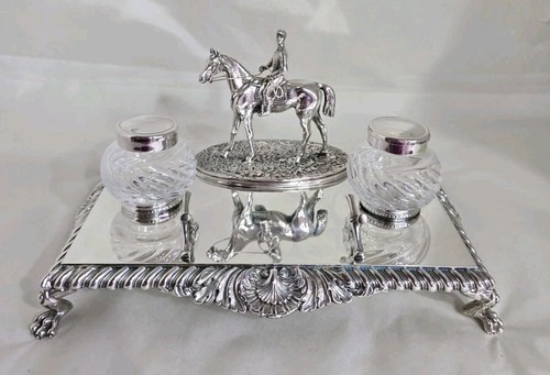 Vintage novelty inkwell standish / Inkstand.Fashioned with a Horse Racing Theme - Picture 16 of 23
