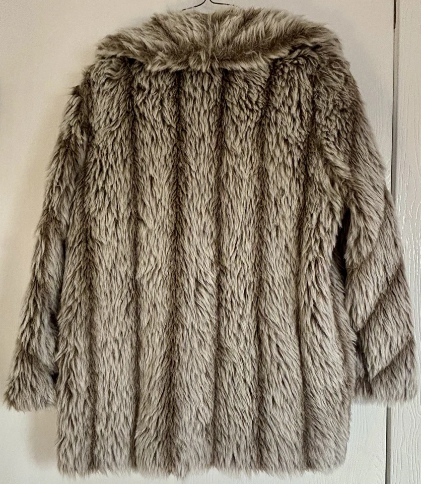 Vintage 70s Blair Faux Fur Coat Medium Long Sleeve MCM Glam Plush Shag Made USA - Image 2 of 4
