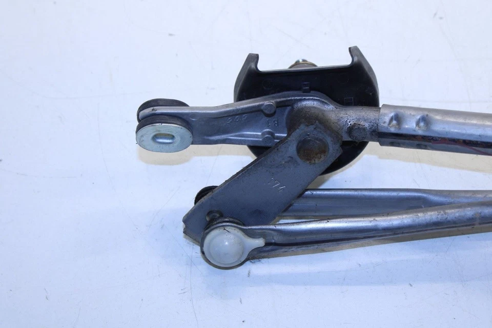 Subaru WRX Premium FR 2015-2021 limpiaparabrisas transmisión acoplamiento con motor Foto 2 de 4