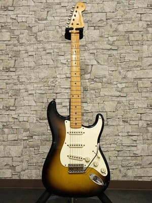 Fender Custom Shop 1956 Stratocaster Relic 2 Tone Sunburst USA 2006 E.Guitar