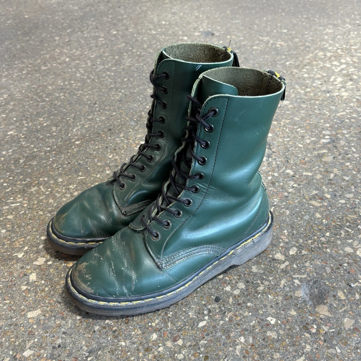 Dr. Martens Crewson Olive Green Crazy Horse Leather Combat Boots Mens Size 12 Crewson Lo Crazy Horse 3 Eye Shoe — Downes main image 2
