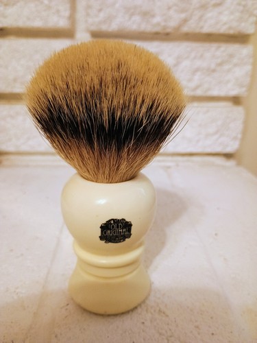 Vulfix 2236S Super Badger Shaving Brush, Stand, and Alum Block for a Close Shave