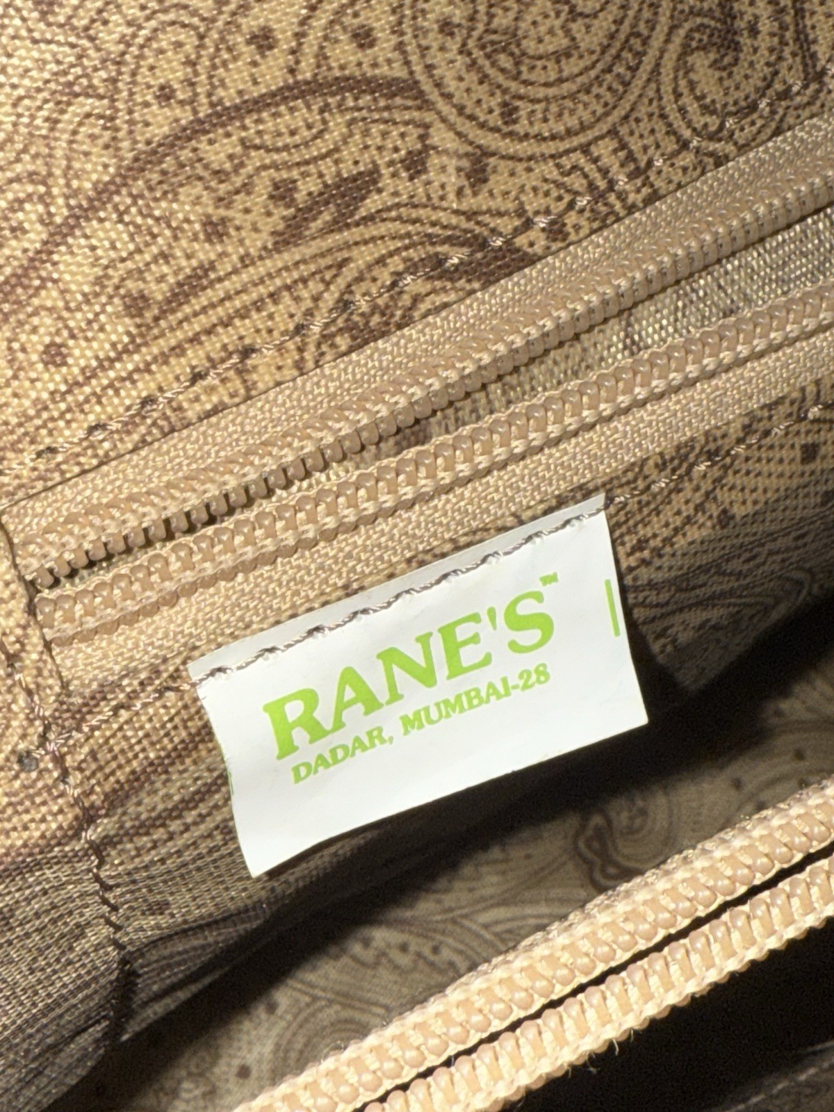 Ranes Medium Green Lightweight Patterned Bag With… - image 6