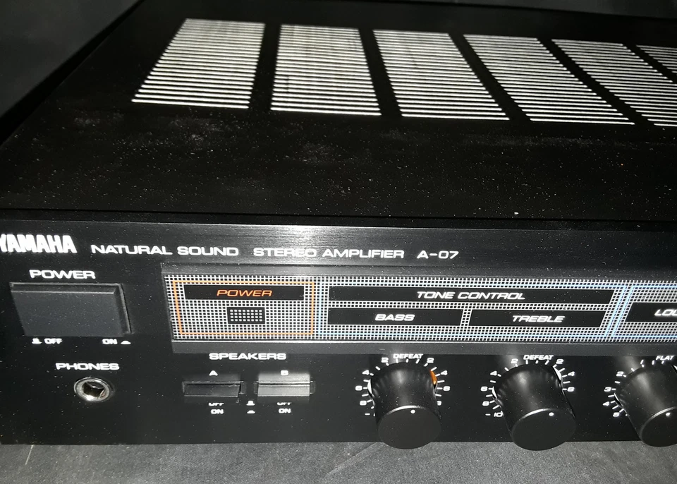 Yamaha A-07 Sonido Natural | Amplificador Estéreo (¡Nuevo!) Foto 4 de 4