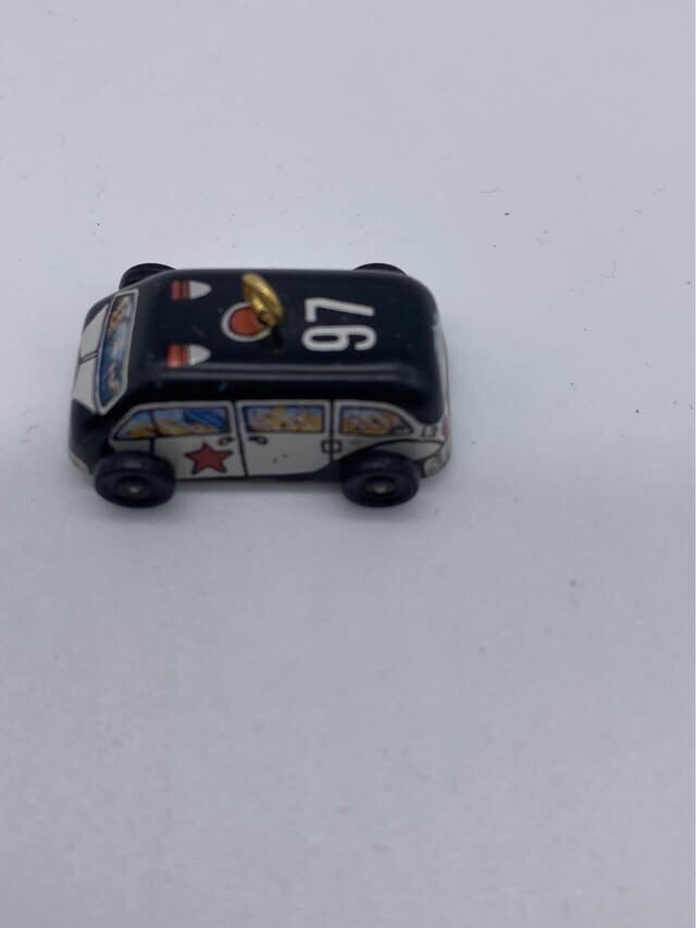 Picture 3 of 5