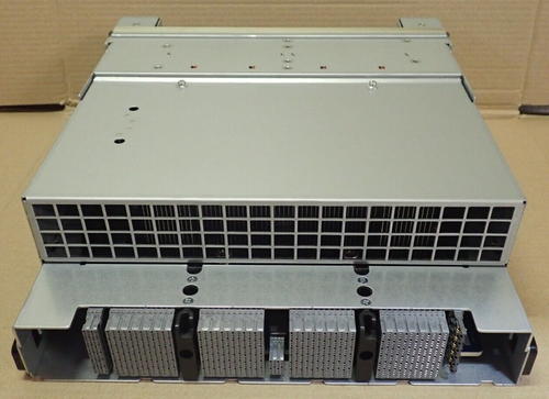 Arista 7324X DCS-7324X-FM Fabric Module + 2x Fan Module FAN-7002H-F For DCS-7304 - Afbeelding 8 van 15