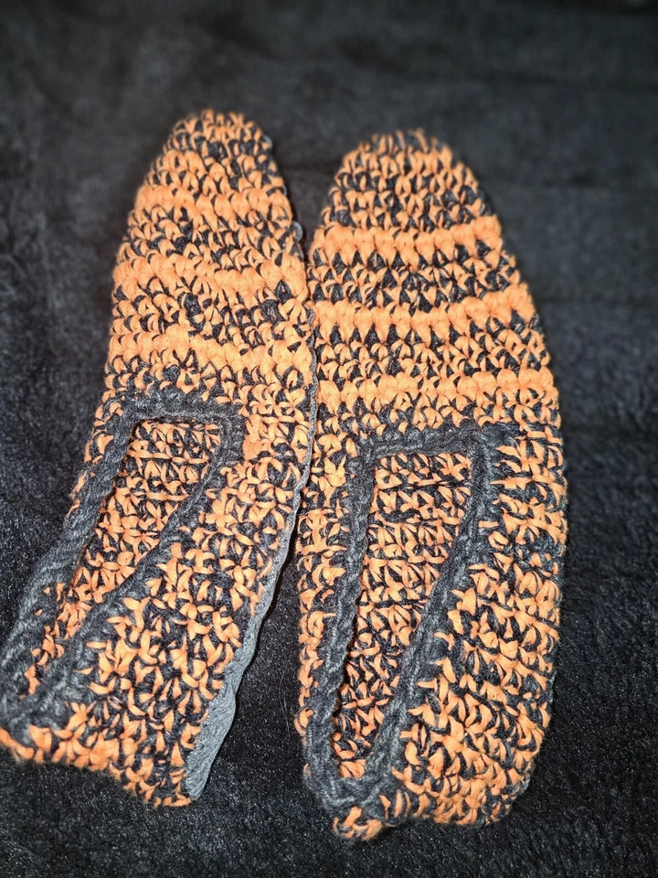 Hausschuhe Füßlinge Haussocken Handarbeit Gr. 38/39 - Bild 4 von 4