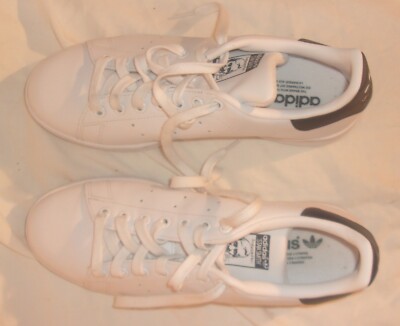 ADIDAS STAN SMITH ATHLETIC SHOES SIZE USED IN VERY GOOD CONDITION UK  1/2