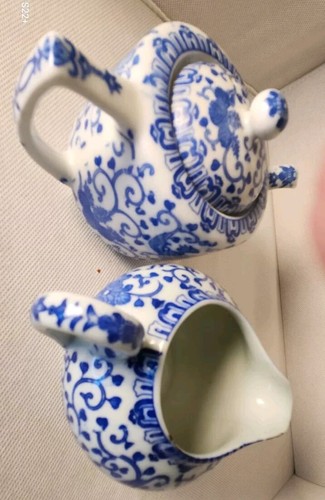 VTG. JAPAN NORITAKE PHOENIX BIRD DESIGN BLUE &WHITE SM.TEAPOT & CREAMER - Picture 4 of 15