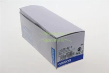 1PC NEW E3S-AD12 10-30VDC Omron Photoelectric Switch