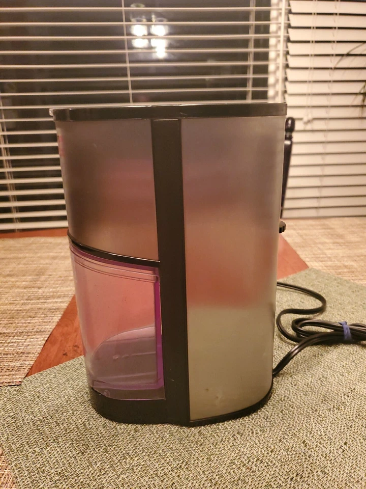 Molinillo de café Black & Decker Burr CBM-205 Foto 3 de 4