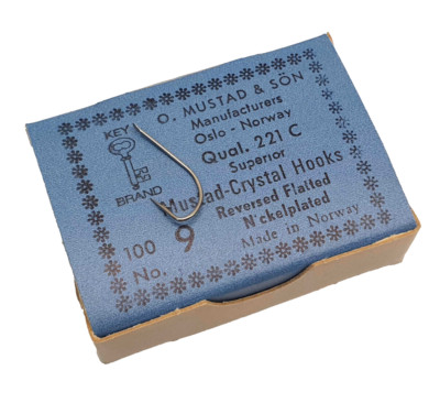Ami MUSTAD - Ref. 221C - Nr. 9 - 100 Stück - FG858