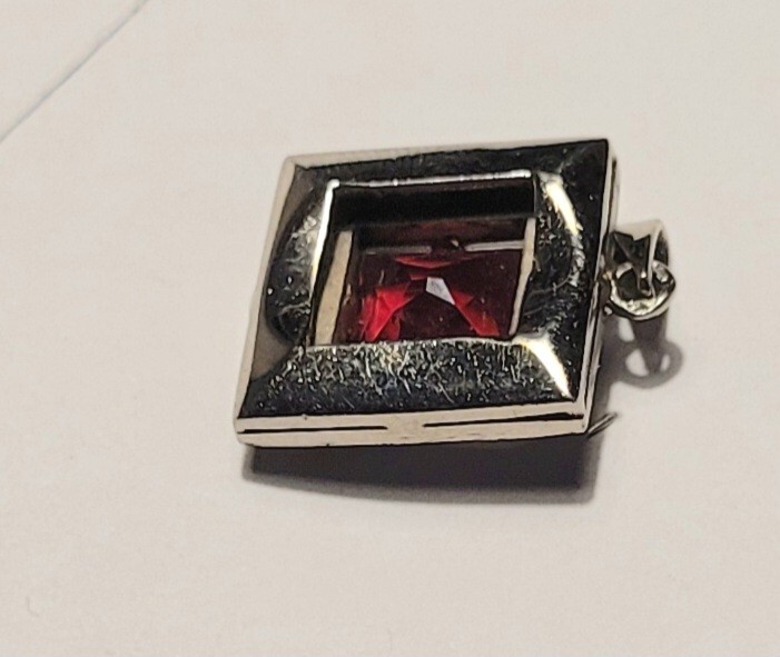 Pendentif Art Déco Rubis Et Marcassite - Argent Massif Poinçonné #K19 - Occasion Vintage