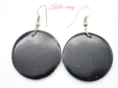 Mother of Pearl Abalone Shell and starfish Earrings - Picture 8 of 9